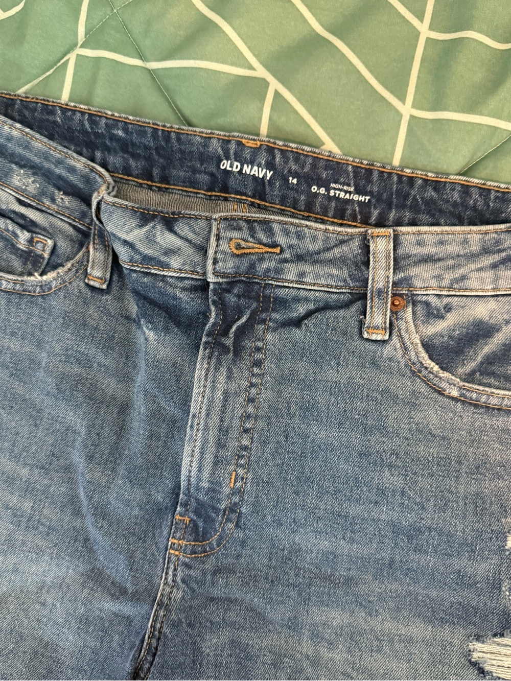 High Rise Straight Shorts - Picture 2 of 3